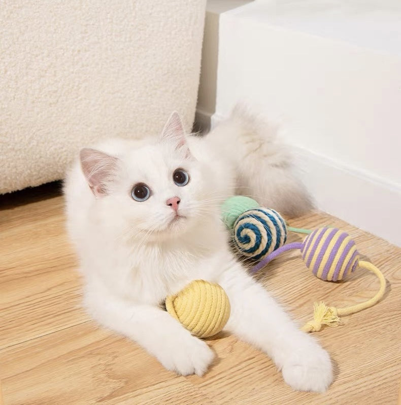 Cat Entertainment Sisal Ball Pet Toys