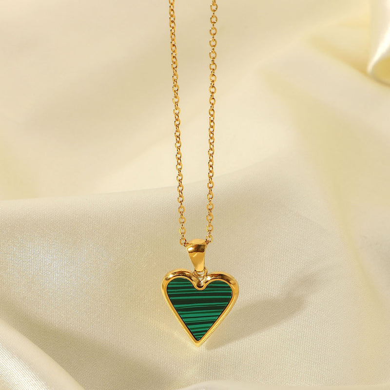 Malachite/black Shell Love Pendant Necklace